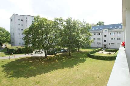Wohnung Berlin Lankwitz - 3 Zimmer, 66 m&sup2;, 194.000&euro; | Angebot:27071082