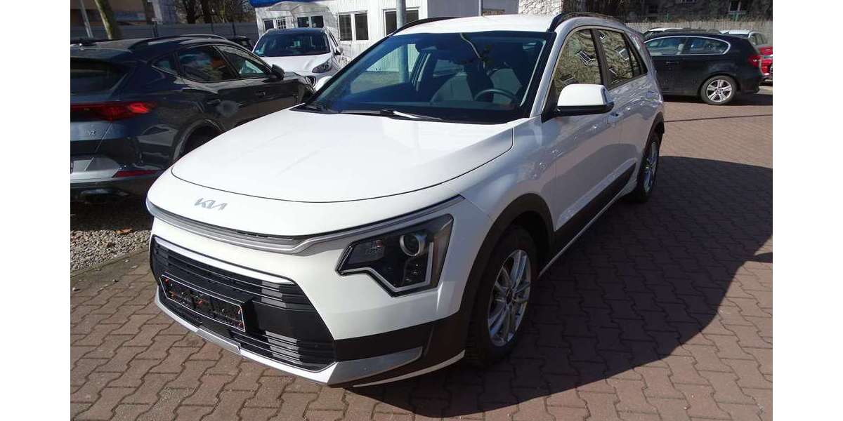 Kia Niro 38.133 km 23.900 &euro; Berlin 12359