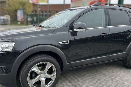 Chevrolet Captiva 117.000 km 11.950 &euro; Berlin-Spandau 13585