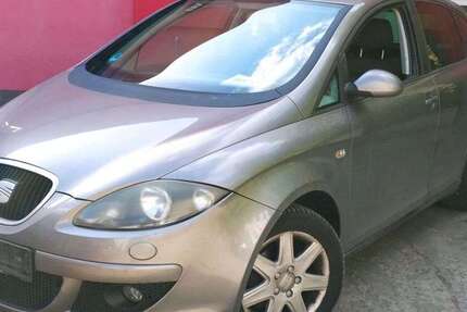 Seat Altea 143.257 km 2.000 &euro; Berlin 10317