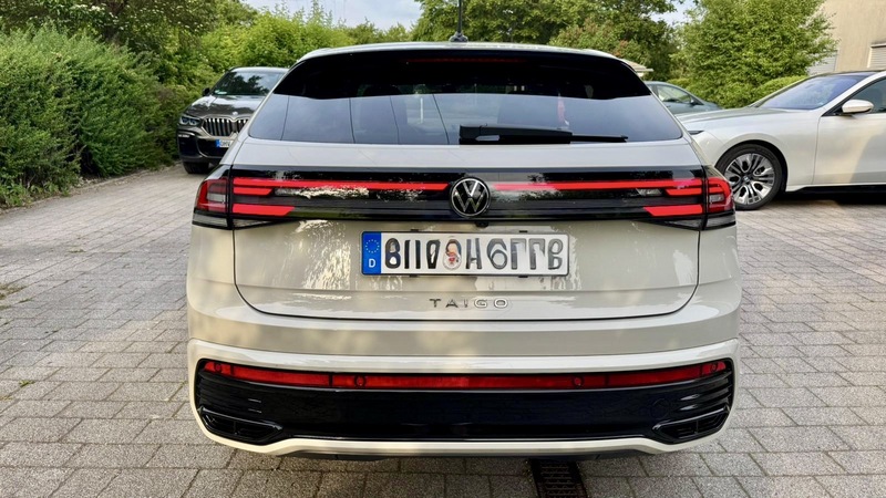 VW Taigo 18.100 km 25.100 &euro; Hohen Neuendorf 16540