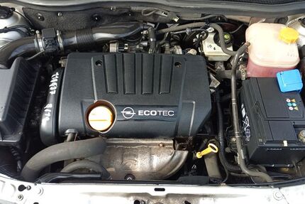 Opel Astra 135.500 km 2.499 &euro; Berlin 10999