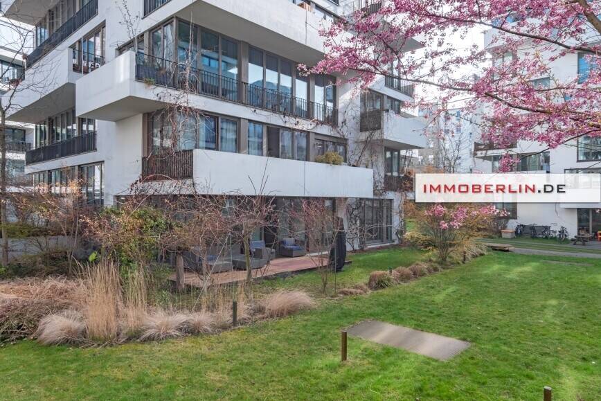 Etagenwohnung Friedrichshain Friedrichshain-Kreuzberg - 3 Zimmer, 86 m&sup2;, 729.000&euro; | Angebot:26607081