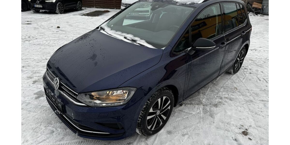 VW Golf 52.201 km 17.790 &euro; Velten 16727