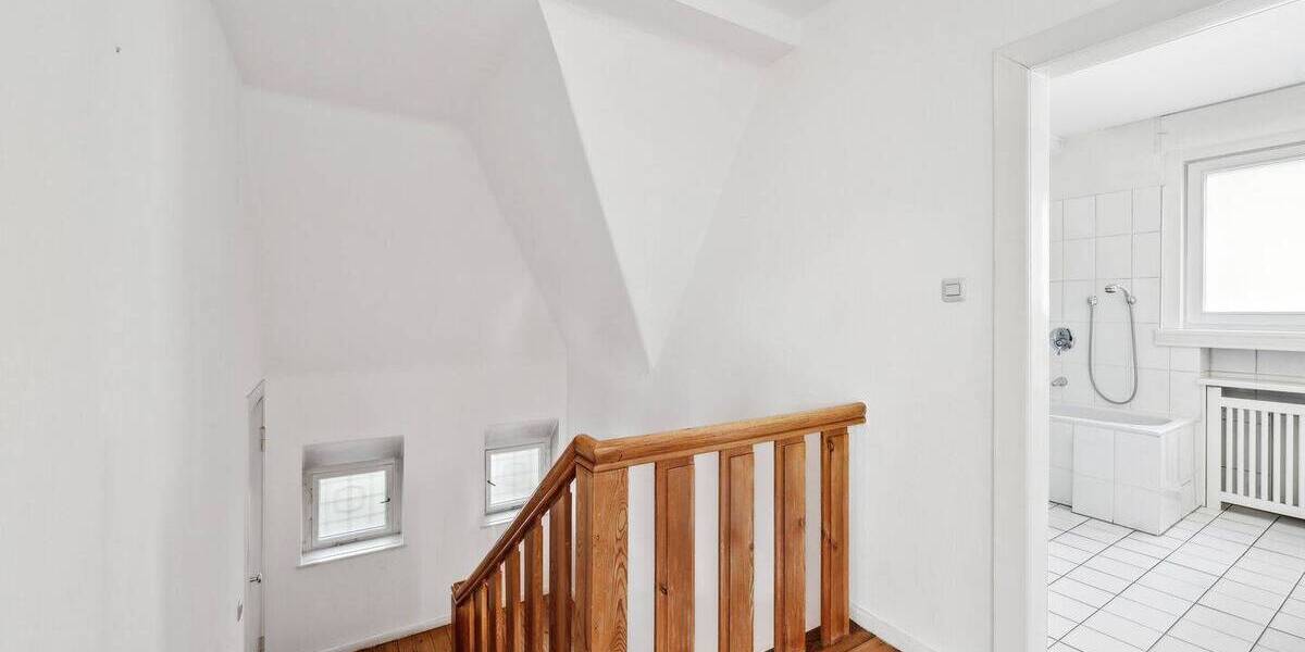 Einfamilienhaus Berlin Nikolassee - 6 Zimmer, 155 m&sup2;, 1.650.000&euro; | Angebot:25985444