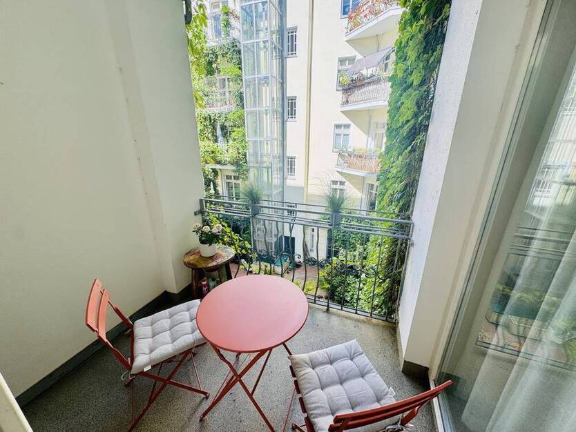 Toplage Prenzlauer Berg - Möbliertes Apartment am Helmholtzplatz!