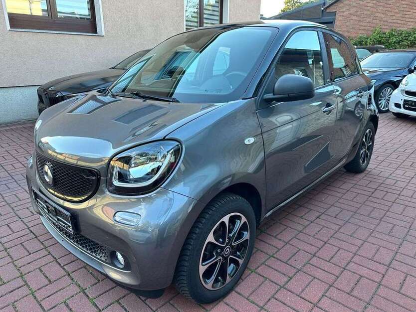 Smart forFour 5.400 km 11.999 € Berlin 12355