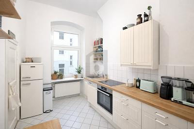 TOLLES ALTBAUJUWEL IN BESTER KIEZLAGE MIT BALKON - Etagenwohnung Berlin-Schöneberg Schöneberg | Angebot:26605687