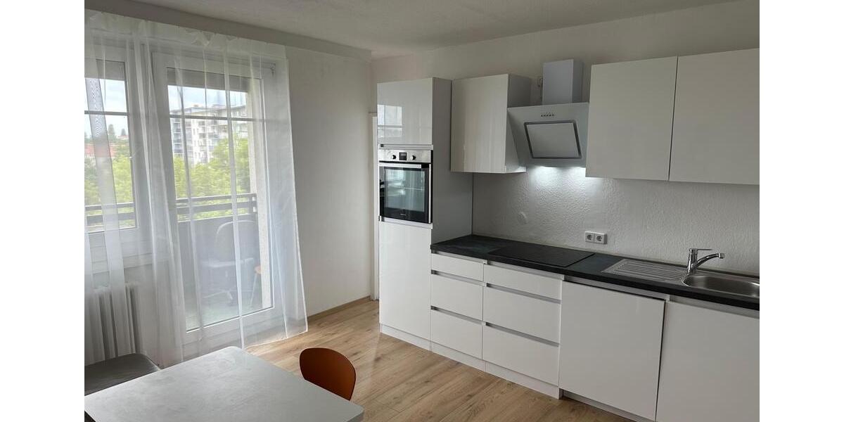 Etagenwohnung Berlin Steglitz-Zehlendorf - 1 Zimmer, 35 m&sup2;, 1.200&euro; | Angebot:26676817