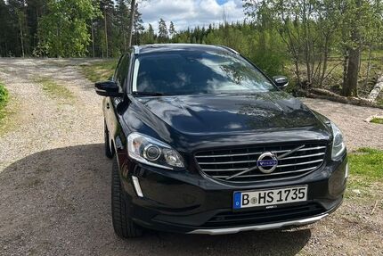 Volvo XC60 192.000 km 16.700 &euro; Berlin 10119