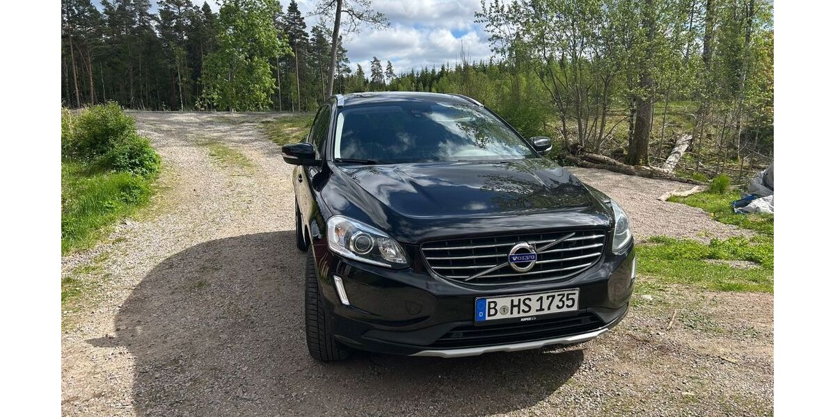 Volvo XC60 192.000 km 16.700 &euro; Berlin 10119
