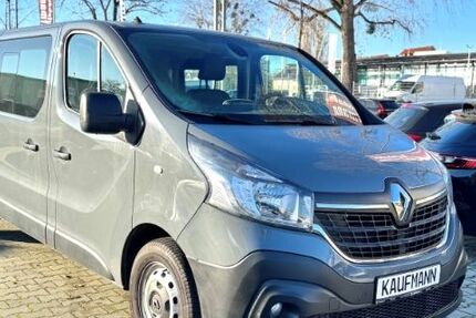 Renault Trafic 64.500 km 25.890 &euro; Berlin 13581