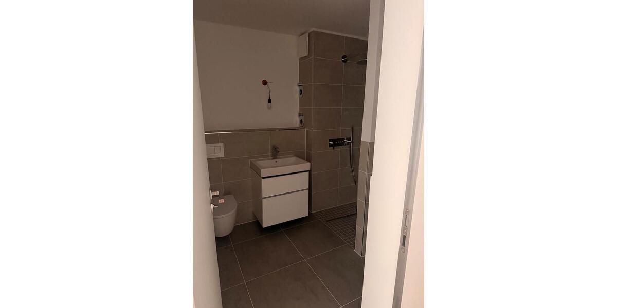 Etagenwohnung Berlin Neukölln - 3 Zimmer, 119 m&sup2;, 2.995&euro; | Angebot:27624970