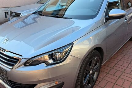 Peugeot 308 177.000 km 5.900 &euro; Berlin 12355