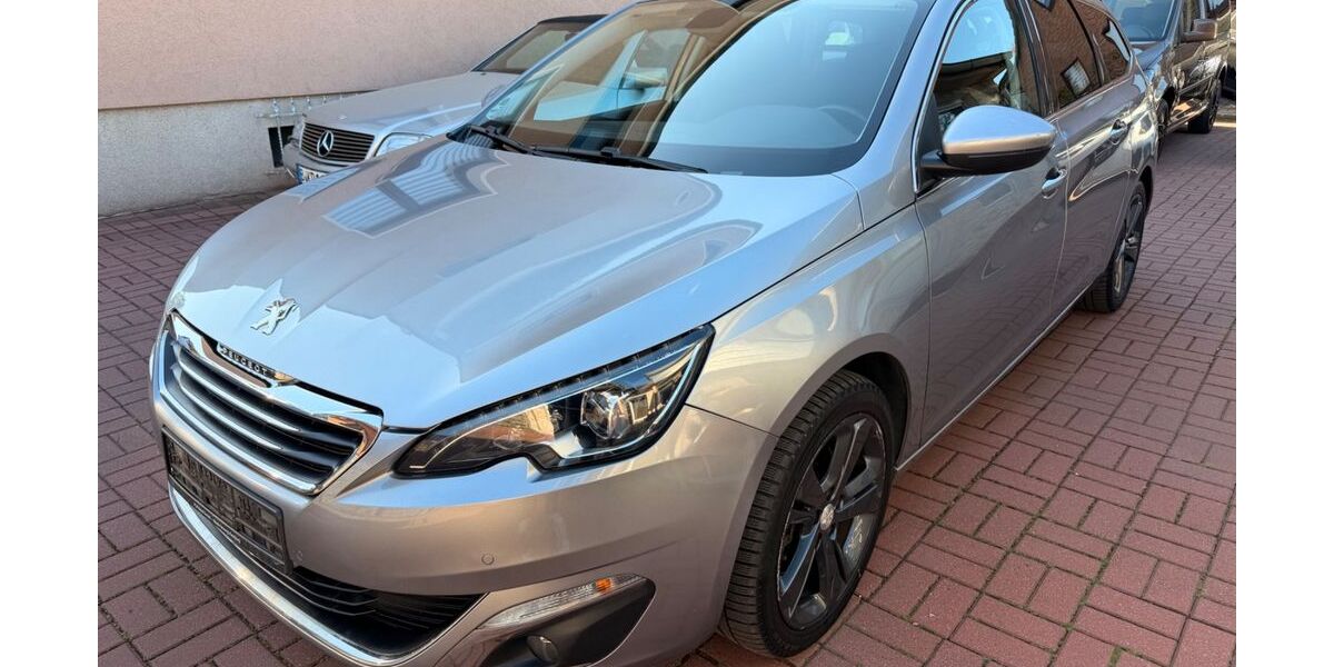 Peugeot 308 177.000 km 5.900 &euro; Berlin 12355