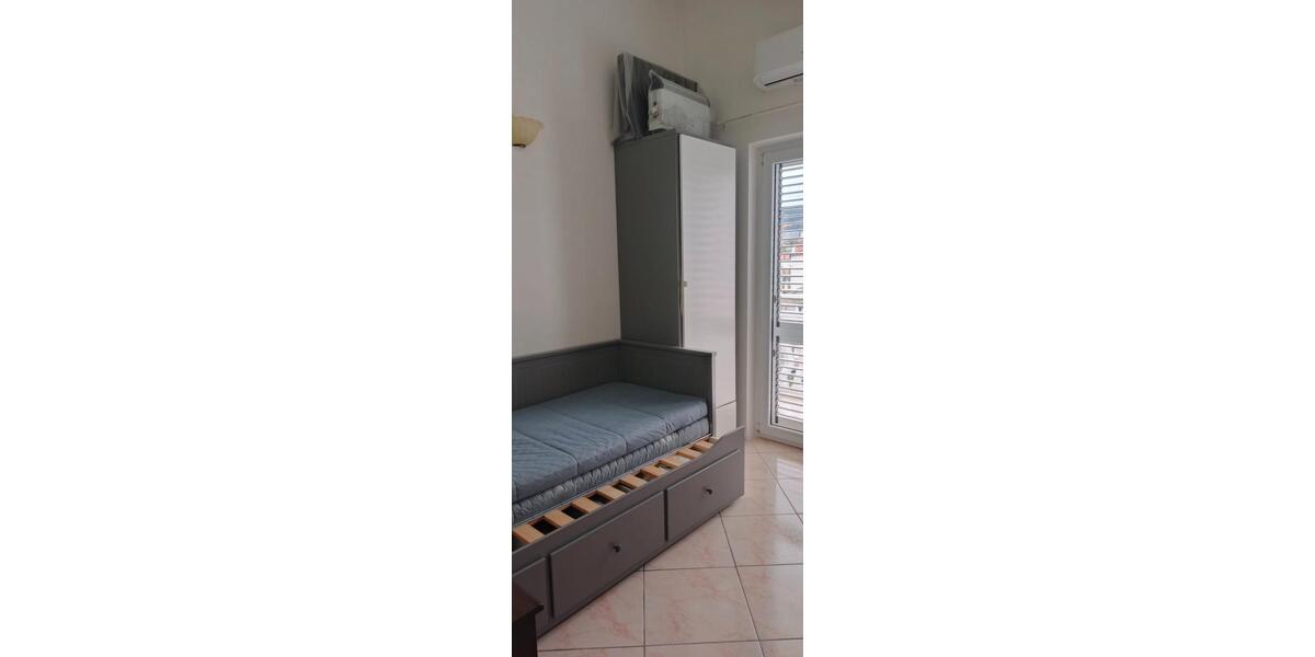 Etagenwohnung Berlin Charlottenburg-Wilmersdorf - 4 Zimmer, 63 m&sup2;, 272.000&euro; | Angebot:27300503