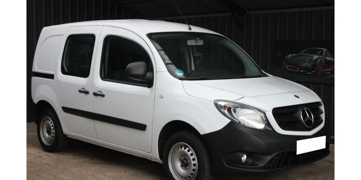 Mercedes-Benz Citan 42.360 km 9.990 € Berlin 12107