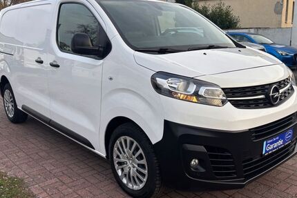 Opel Vivaro 75.950 km 15.800 € Berlin 13127