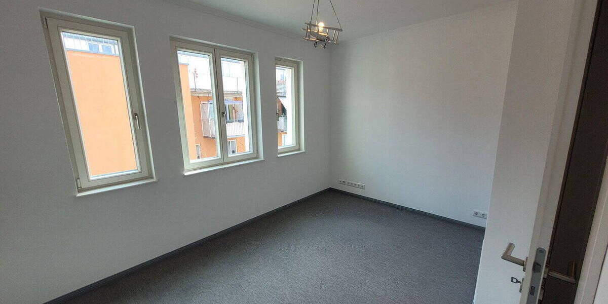 Mehrfamilienhaus, Wohnhaus Potsdam Nördliche Innenstadt - 5 Zimmer, 145 m&sup2;, 1.120.000&euro; | Angebot:26410931