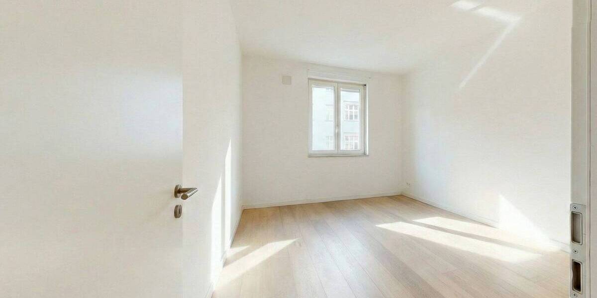 Etagenwohnung Berlin Mitte - 2 Zimmer, 50 m&sup2;, 380.000&euro; | Angebot:25939585