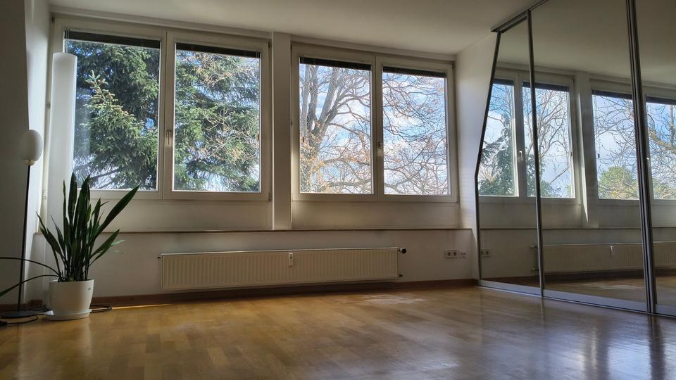Dachgeschoßwohnung Berlin Steglitz-Zehlendorf - 2 Zimmer, 90 m&sup2;, 1.311&euro; | Angebot:26431019