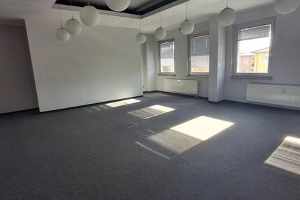 Gewerbeobjekt Neuenhagen bei Berlin - 450&euro; | Angebot:25893903