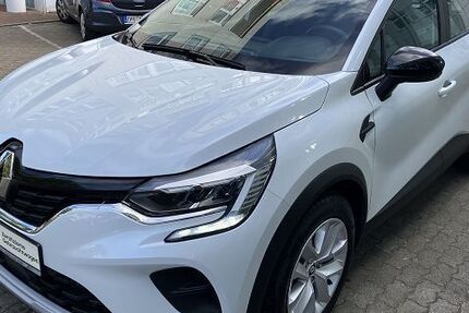 Renault Captur 11.152 km 20.470 € Hennigsdorf 16761