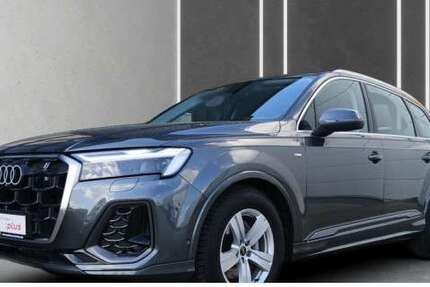 Audi Q7 7.936 km 66.592 &euro; Berlin 13581