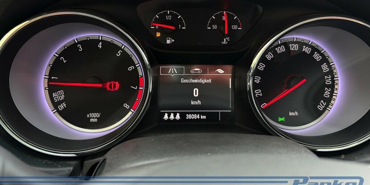 Opel Astra Selection*Tempo*SHZ*Ambiete*SR+WR* 36.084 km 8.890 &euro; Berlin 13187