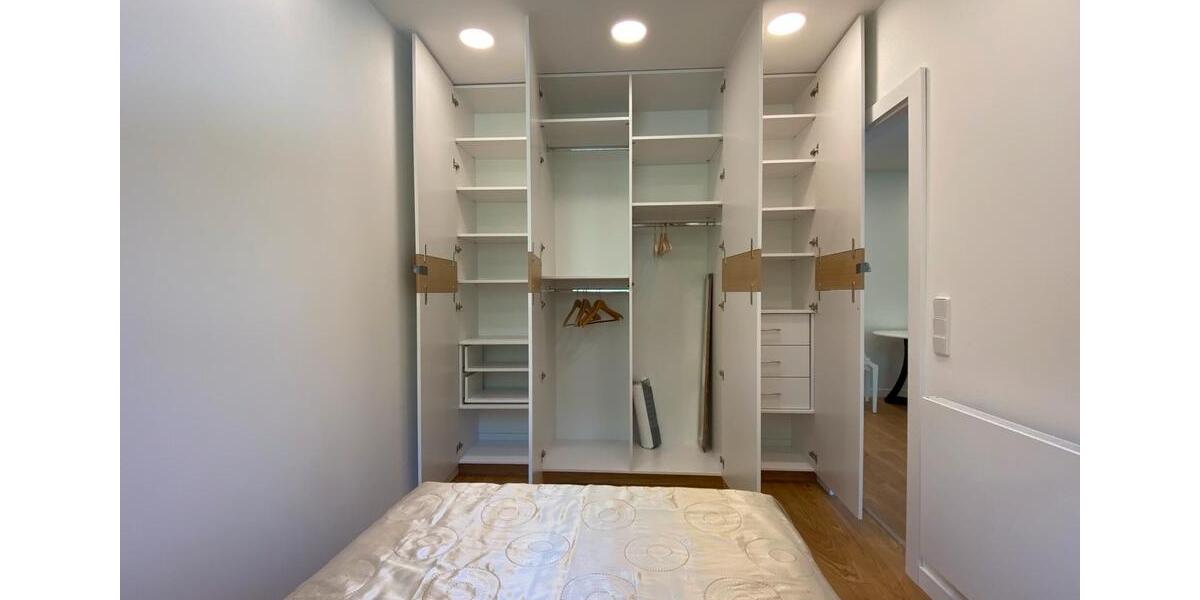 Etagenwohnung Berlin Steglitz-Zehlendorf - 2 Zimmer, 45 m&sup2;, 1.500&euro; | Angebot:25902667