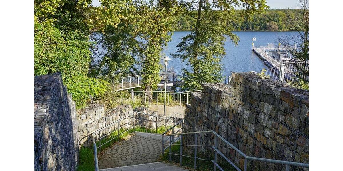 Erdgeschoßwohnung Potsdam - 4 Zimmer, 96 m&sup2;, 1.925&euro; | Angebot:24712201