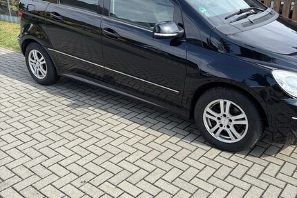 Mercedes B 170