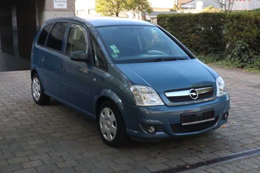 Opel Meriva 145.000 km 3.999 € Schönefeld 12529