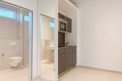 Bezugsfrei ! Modernes 1,5-Zimmer-Apartment im 2.OG in Berlin-Dahlem 1 zimmer