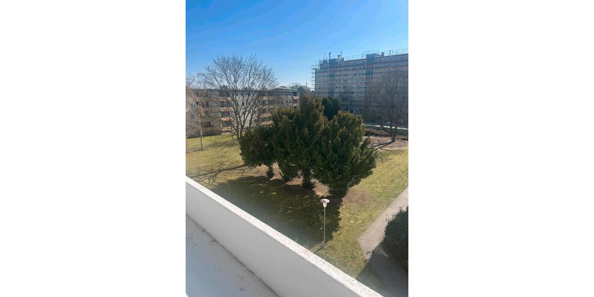 Etagenwohnung Berlin Spandau - 2 Zimmer, 65 m&sup2;, 1.220&euro; | Angebot:25942205