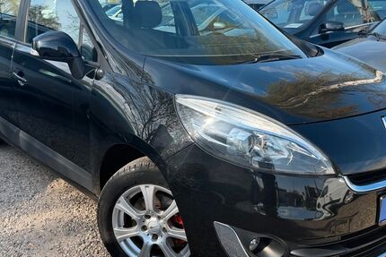 Renault Scenic 132.642 km 6.790 &euro; Berlin 13089
