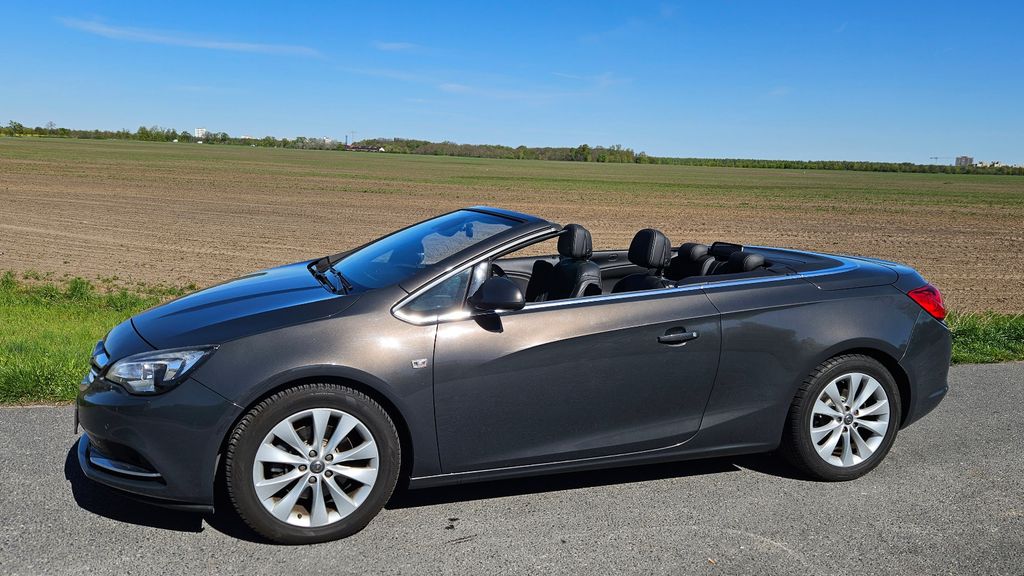 Opel Cascada 117.500 km 9.995 &euro; Berlin 12249