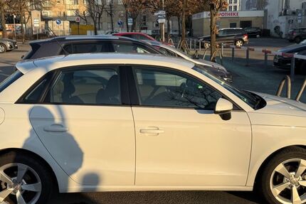 Audi A1 85.000 km 13.500 &euro; Berlin 13439