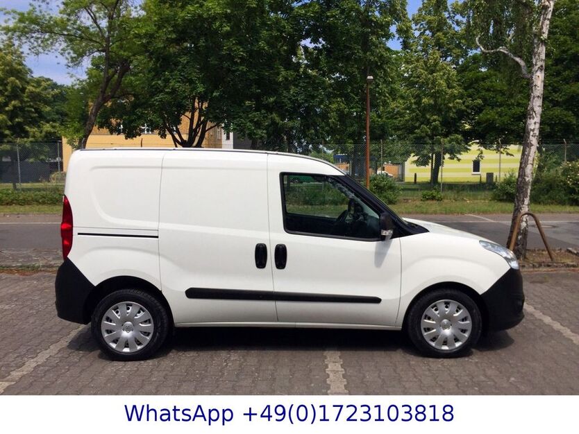 Opel Combo 133.000 km 9.401 € Berlin 13597