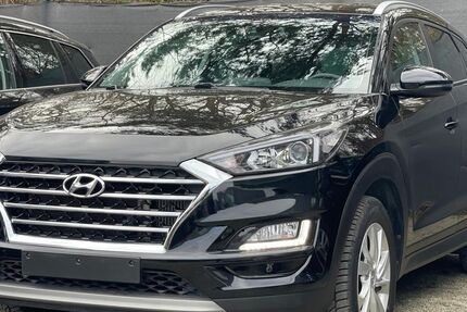 Hyundai TUCSON 141.000 km 12.800 &euro; Berlin 12107