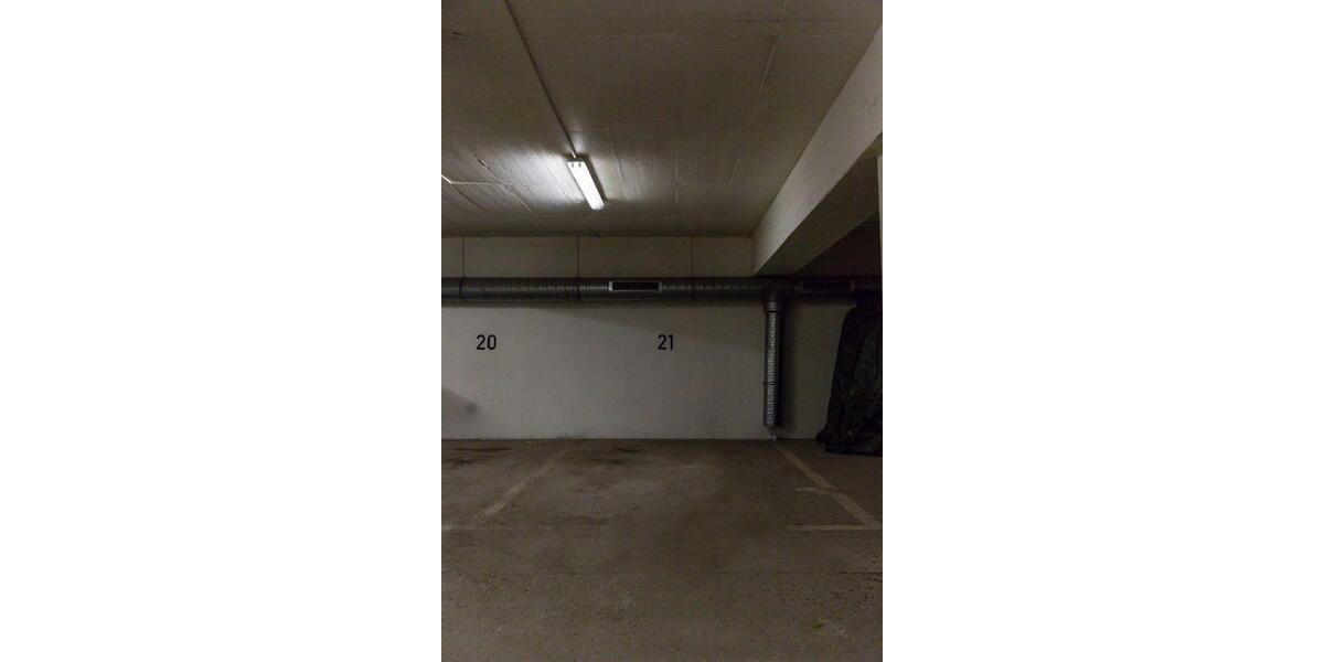 Garagen / Stellplätze Berlin Spandau - 100&euro; | Angebot:26579099