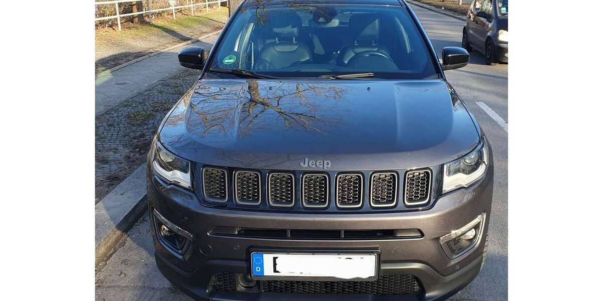 Jeep Compass 114.000 km 19.890 &euro; berlin 10587