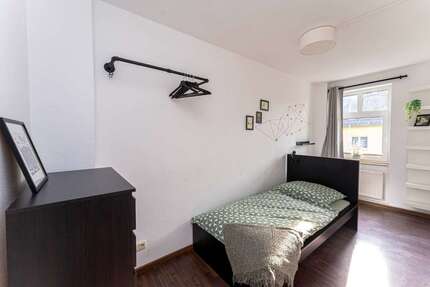 WG-Zimmer in Berlin 630 € 10 m² zimmer