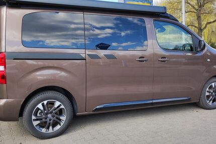 Opel Zafira Life 1.500 km 54.900 € Zossen 15806