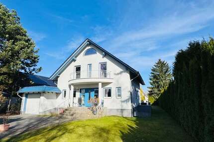 Haus Schönefeld - 5.5 Zimmer, 199 m&sup2;, 998.000&euro; | Angebot:25830072