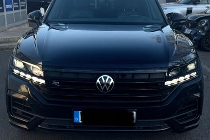 VW Touareg 124.000 km 40.990 &euro; Berlin 12351
