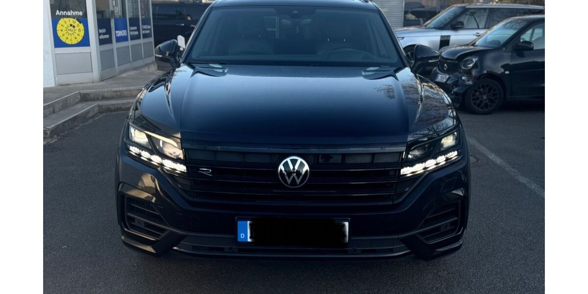 VW Touareg 124.000 km 40.990 &euro; Berlin 12351