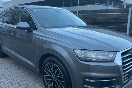 Audi Q7 249.000 km 16.950 &euro; Wildau 15745