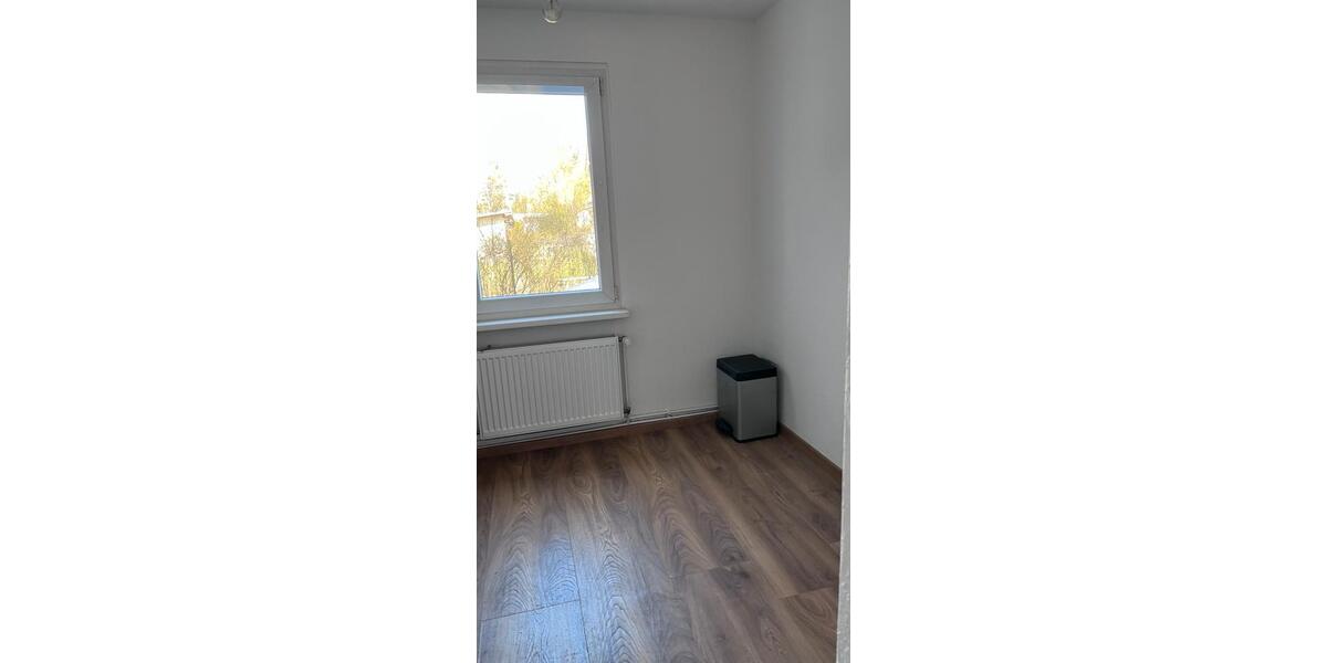 Bungalow Königs Wusterhausen - 2 Zimmer, 68 m&sup2;, 790&euro; | Angebot:26645293