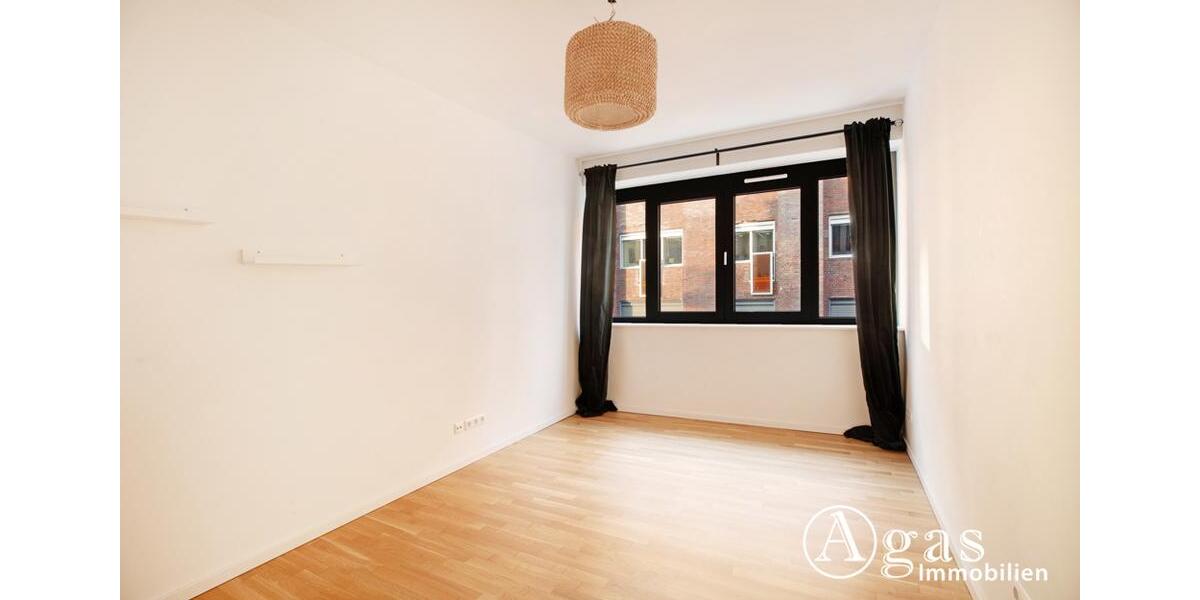 Etagenwohnung Berlin Mitte - 3 Zimmer, 90 m&sup2;, 2.275&euro; | Angebot:25055672